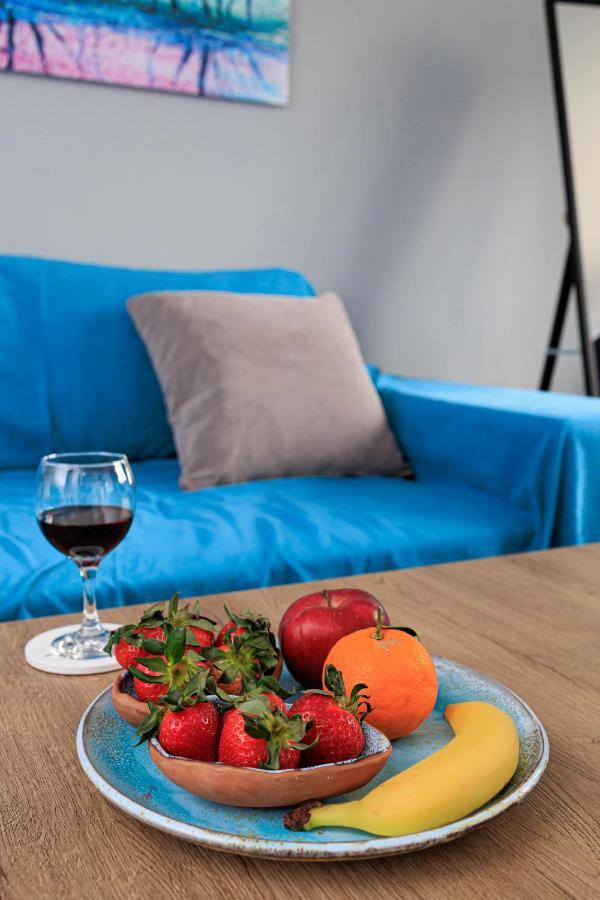 Electra Modern Apartment With Cozy Garden Iráklio Kültér fotó